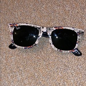 Ray-Ban Sunglasses with London Design